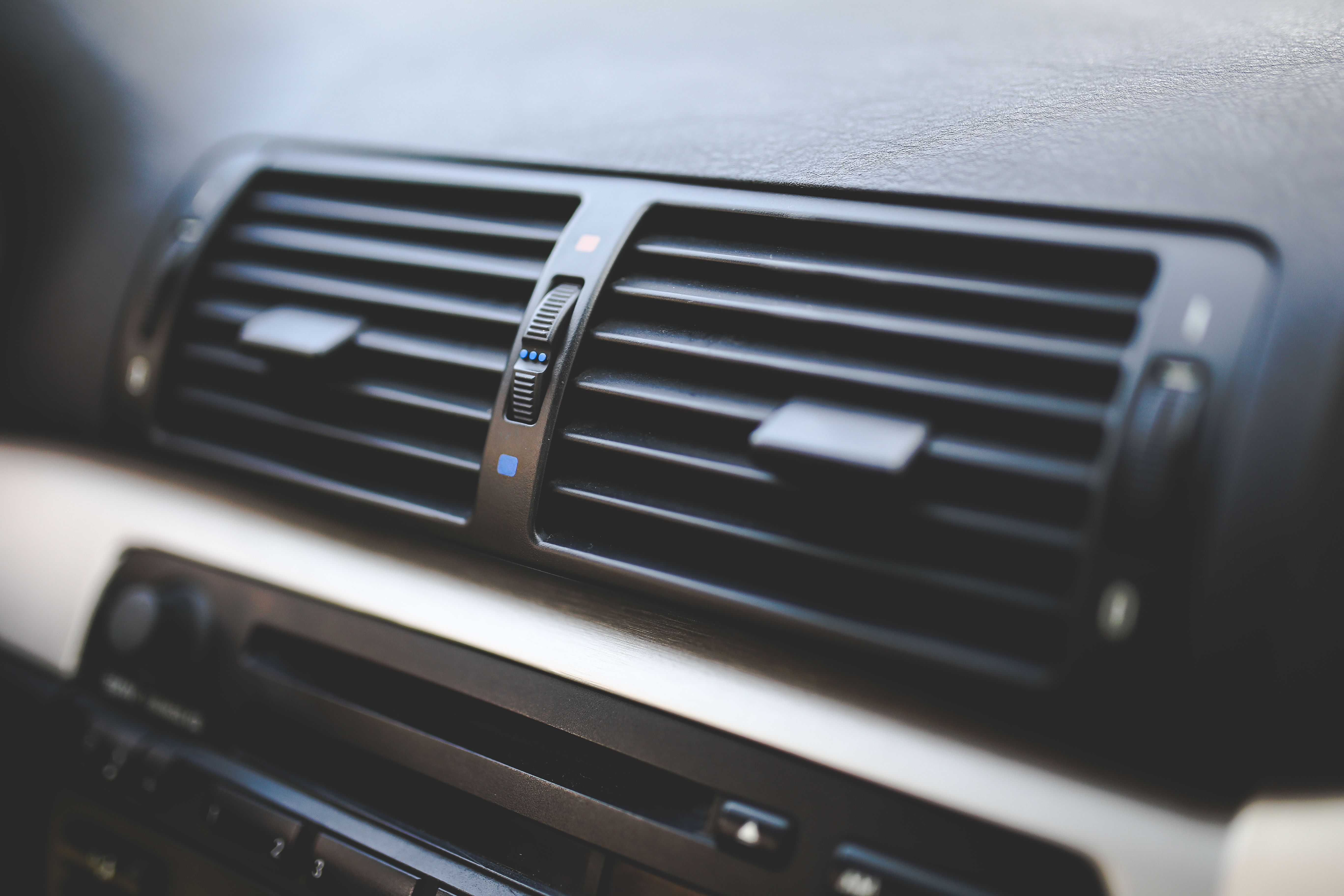 AC service at Clarksville Autos